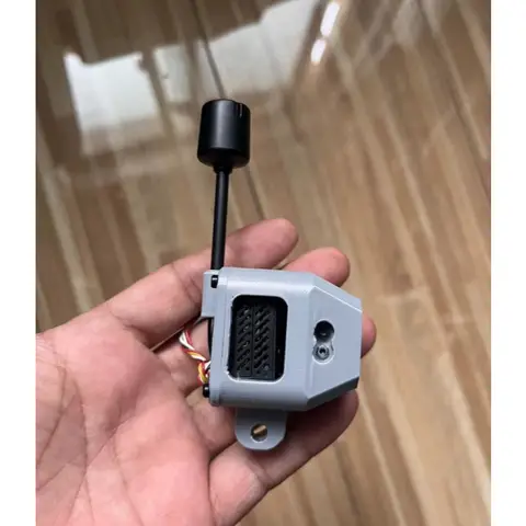 DJI O3 AIR UNIT 專用 一體式安裝套件／3D列印改裝配件｜含保護罩＋天線支架＋鏡頭固定座（細節圖 2）