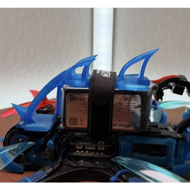 LiPo 電池保護夾鯊魚鰭夾具 防刺穿套 穿越機 電池安全配件(主圖)